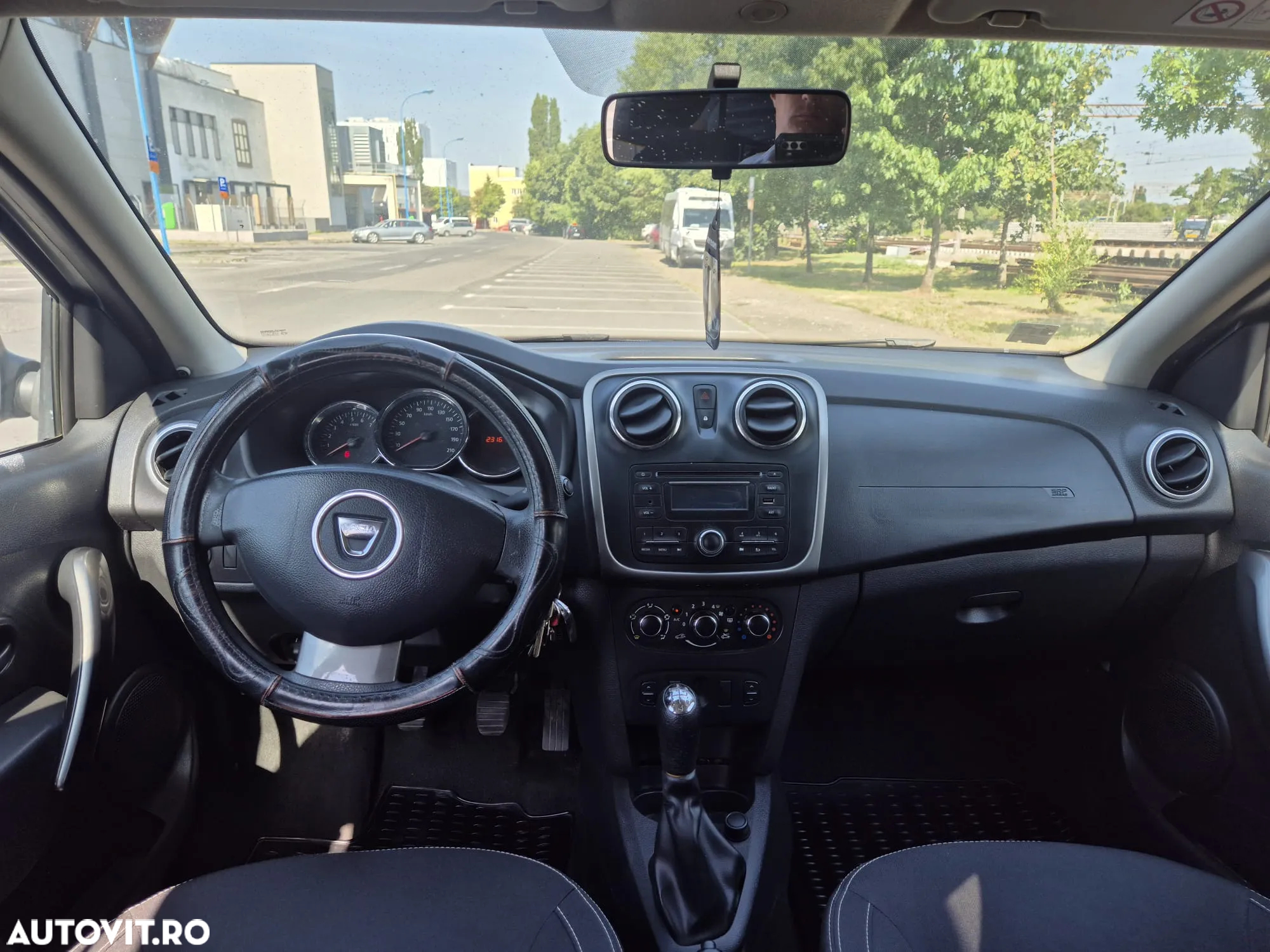 Dacia Logan - 11