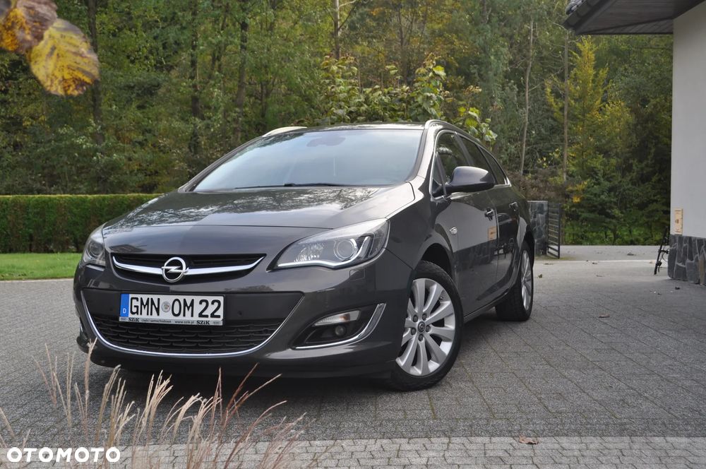 Opel Astra 1.4 Turbo Exklusiv - 6
