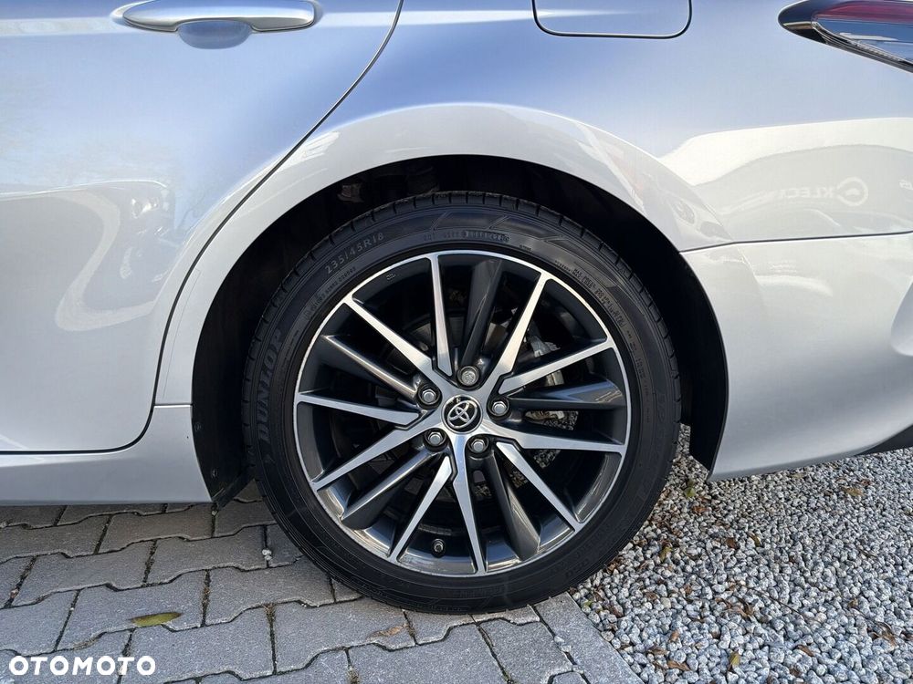 Toyota Camry 2.5 Hybrid Executive CVT - 20