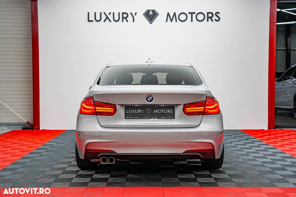 BMW Seria 3 330e iPerformance M Sport - 9
