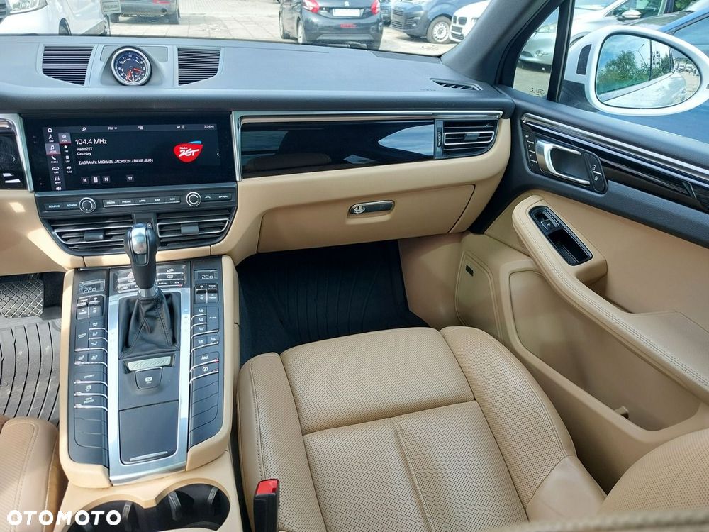 Porsche Macan - 20