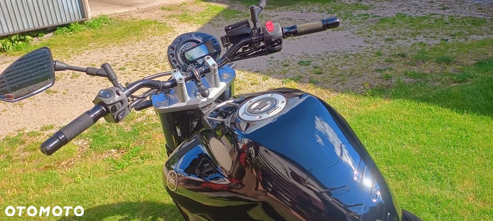 Yamaha FZ6 - 8