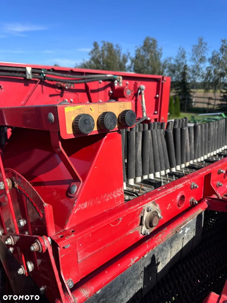 Kverneland Underhaug UN5640 - 11