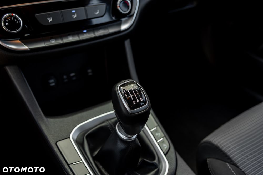 Hyundai i30 1.0 T-GDI Trend - 24