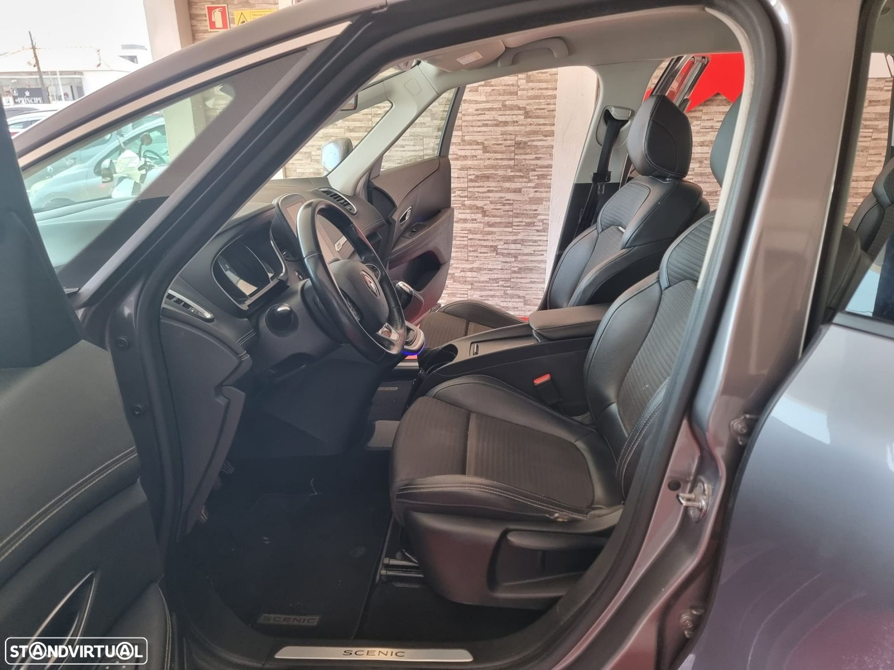 Renault Grand Scénic 1.6 dCi Intens SS - 15