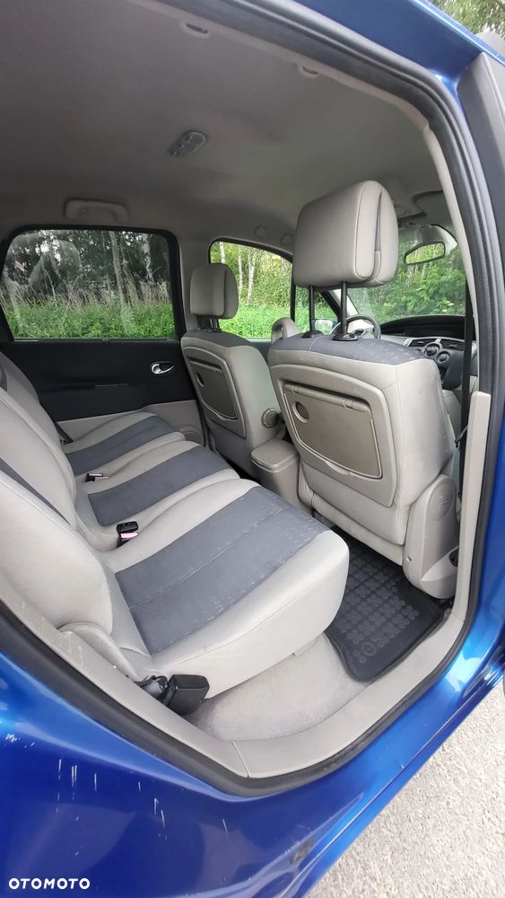 Renault Scenic - 14