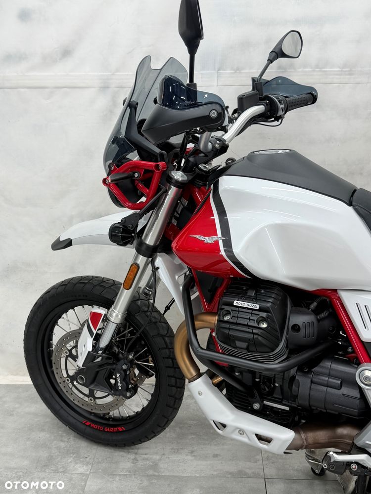 Moto Guzzi V85 - 6