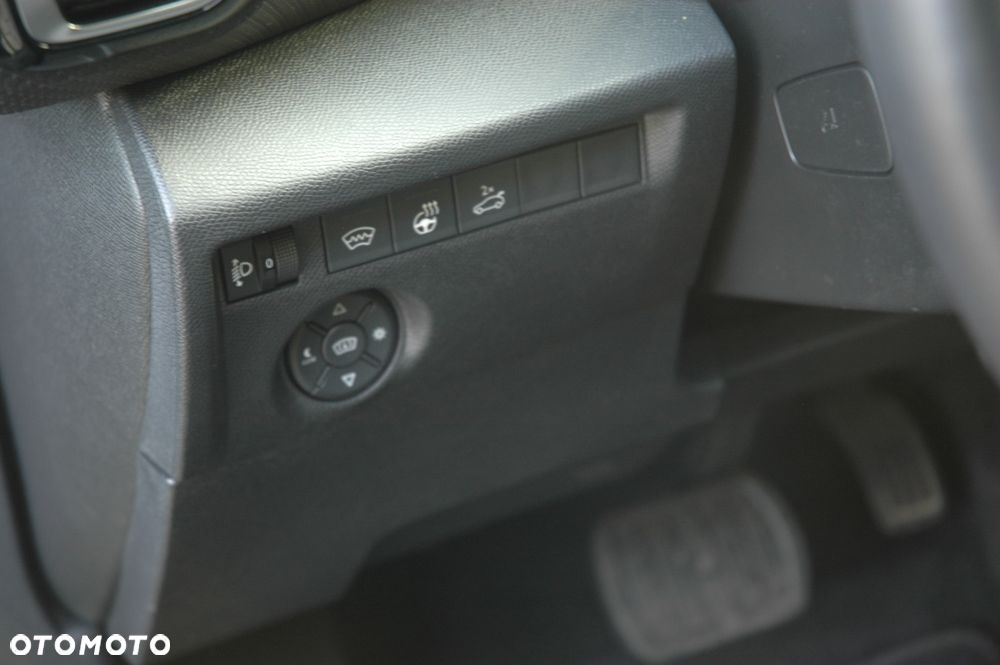 Citroën C4X ver-hybrid-136---dsc6-max - 11