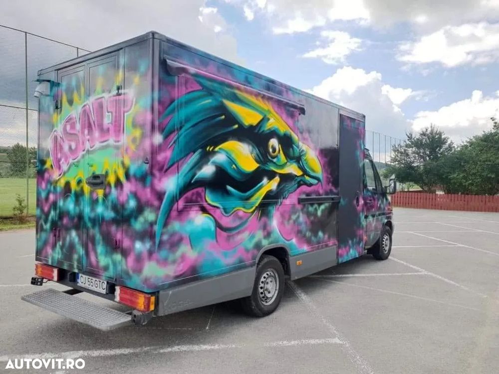 Mercedes-Benz Sprinter - 3