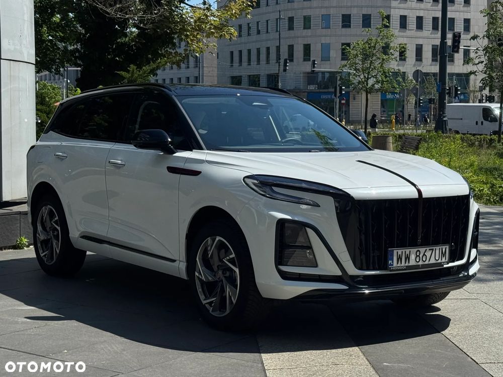 Hongqi HS3 1.5T FWD - 2