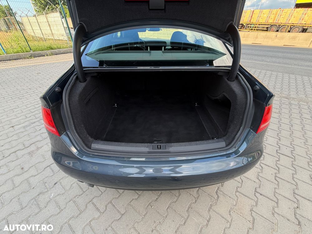 Audi A4 Limuzina - 34