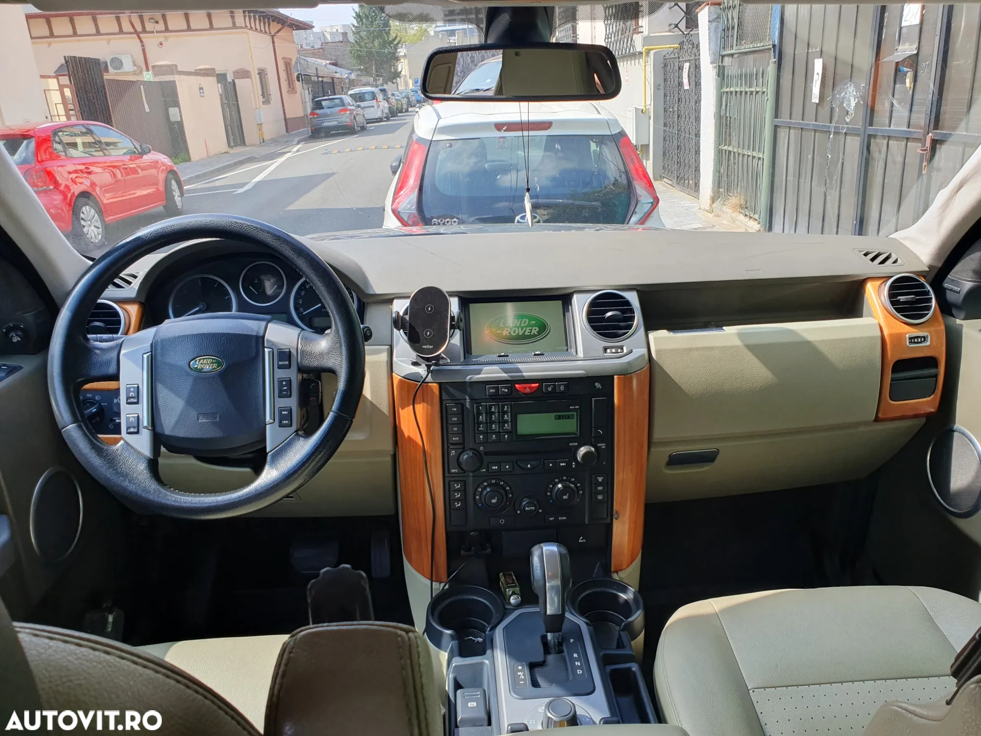 Land Rover Discovery - 5