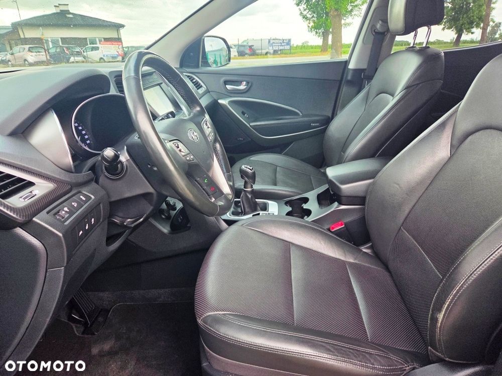 Hyundai Santa Fe 2.0 CRDi 2WD Premium - 26
