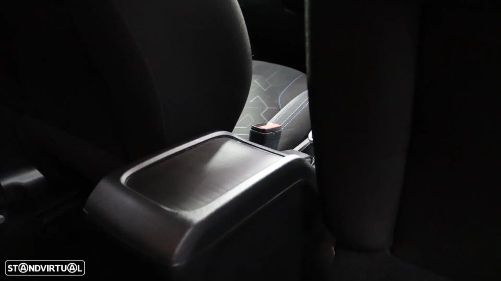 Peugeot 2008 1.5 BlueHDi Style - 16
