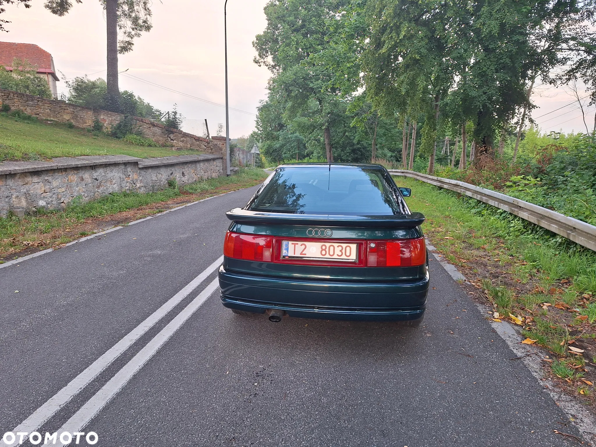 Audi Coupe 2.0 - 4