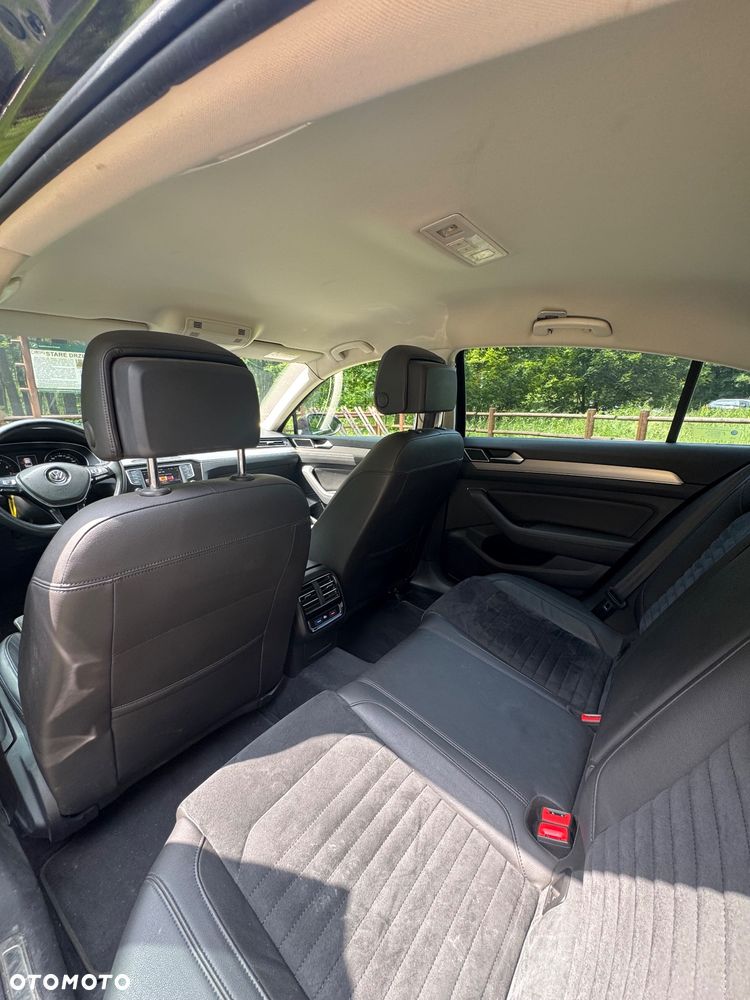 Volkswagen Passat 1.8 TSI (BlueMotion Technology) DSG Highline - 11