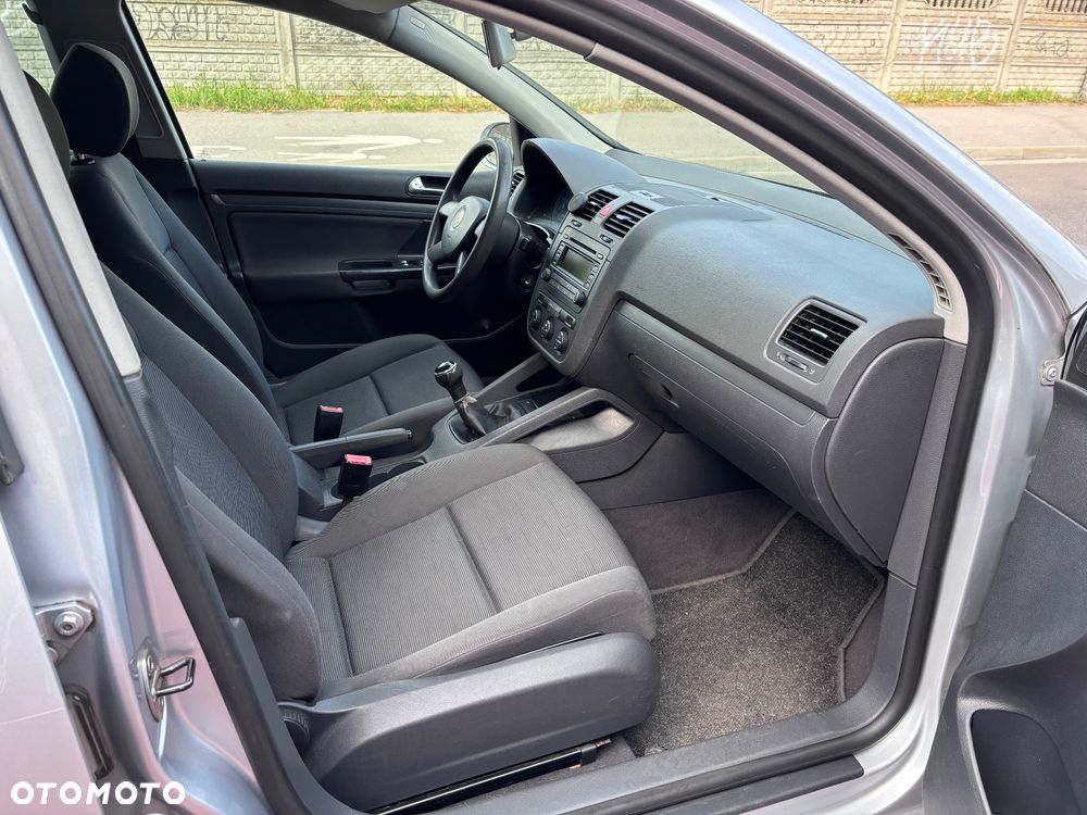 Volkswagen Golf 1.4 FSI Comfortline - 11