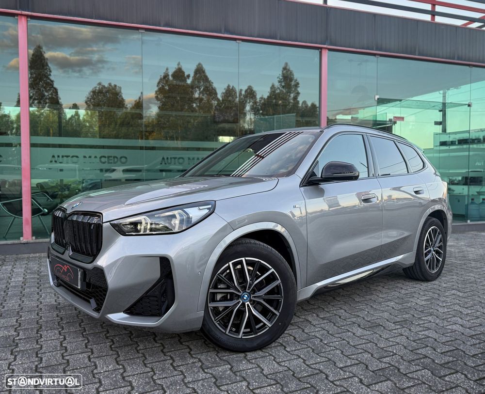 BMW iX1 xDrive30 M Sport Pack