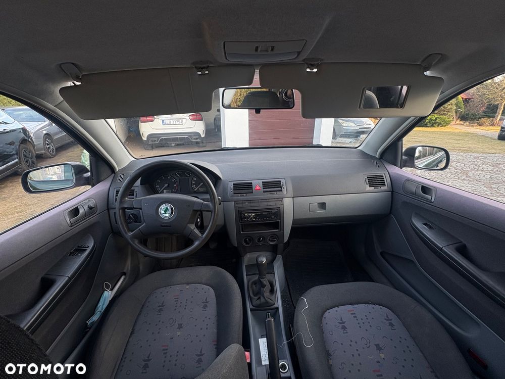 Skoda Fabia 1.2 HTP Basis - 13