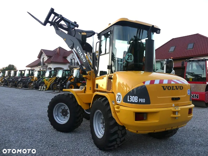Volvo L30B PRO / Z Niemiec / 2011r / Ładny Stan / - 37
