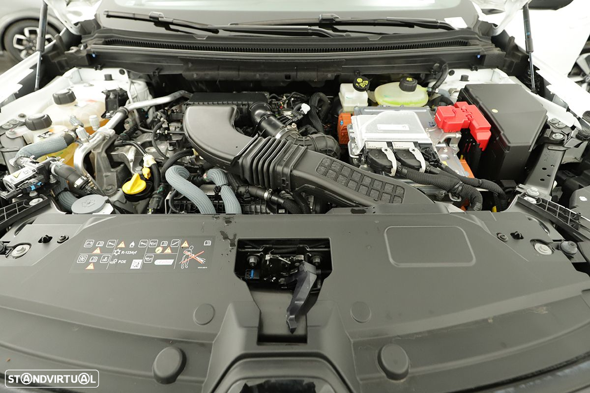 Renault Austral 1.2 E-Tech Iconic Espirit - 27