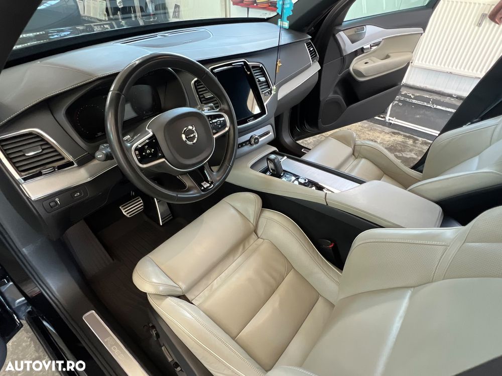 Volvo XC 90 - 11