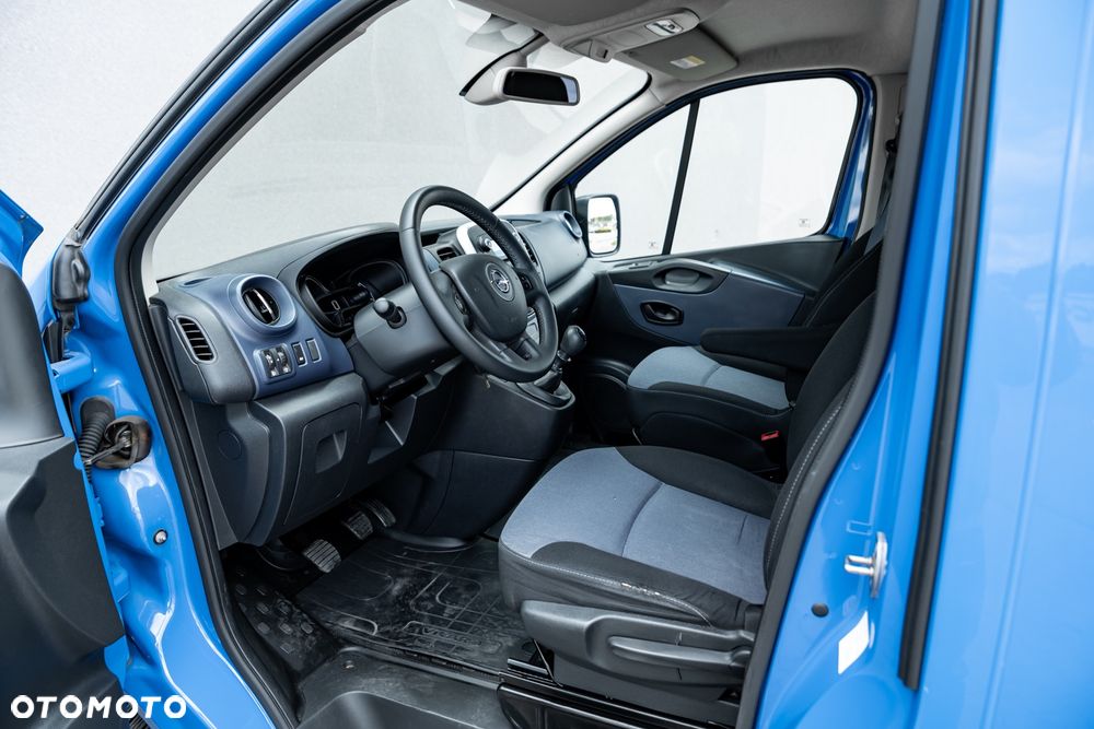 Opel Vivaro - 14