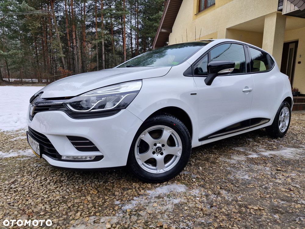 Renault Clio 1.2 16V 75 LIMITED - 5