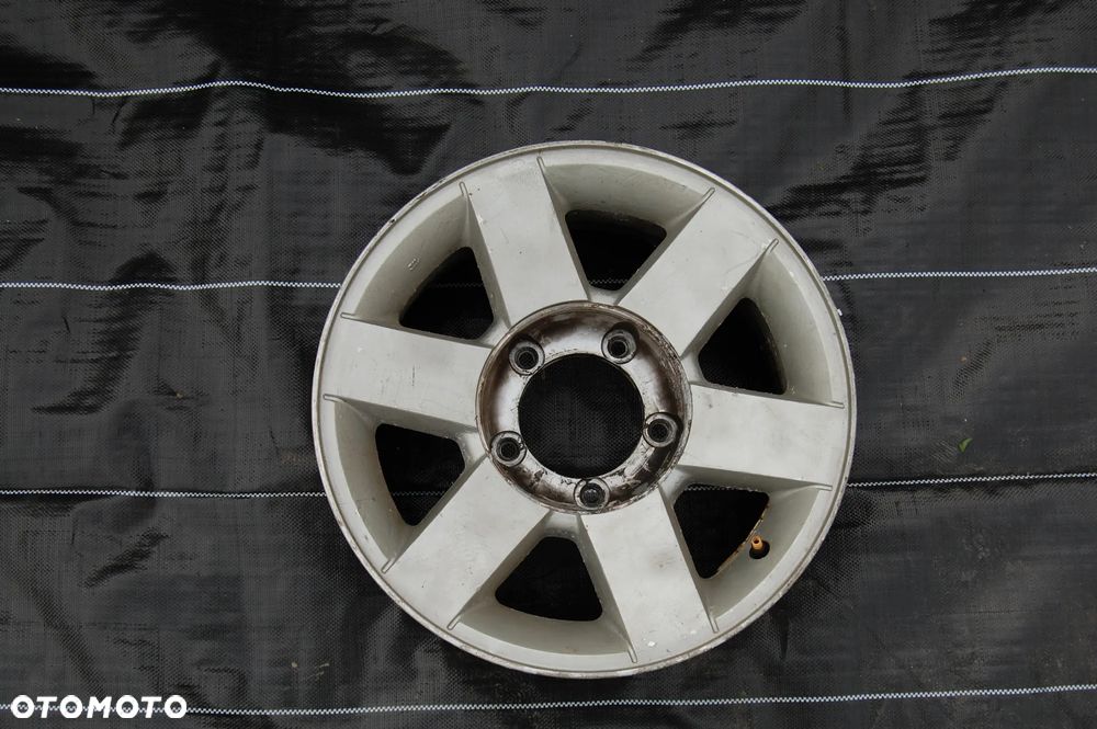 SUZUKI GRAND VITARA I - Felga aluminiowa 16 cali 5x139,7 - 2