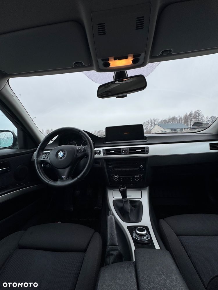BMW Seria 3 320d - 13