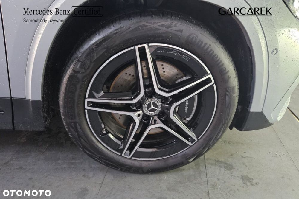 Mercedes-Benz GLA 250 4-Matic AMG Line - 14