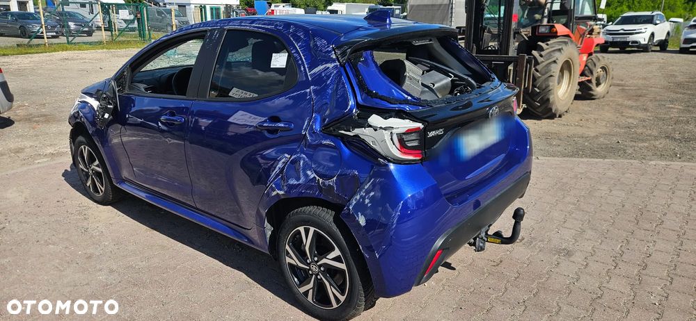 Toyota Yaris Hybrid 1.5 Executive - 3