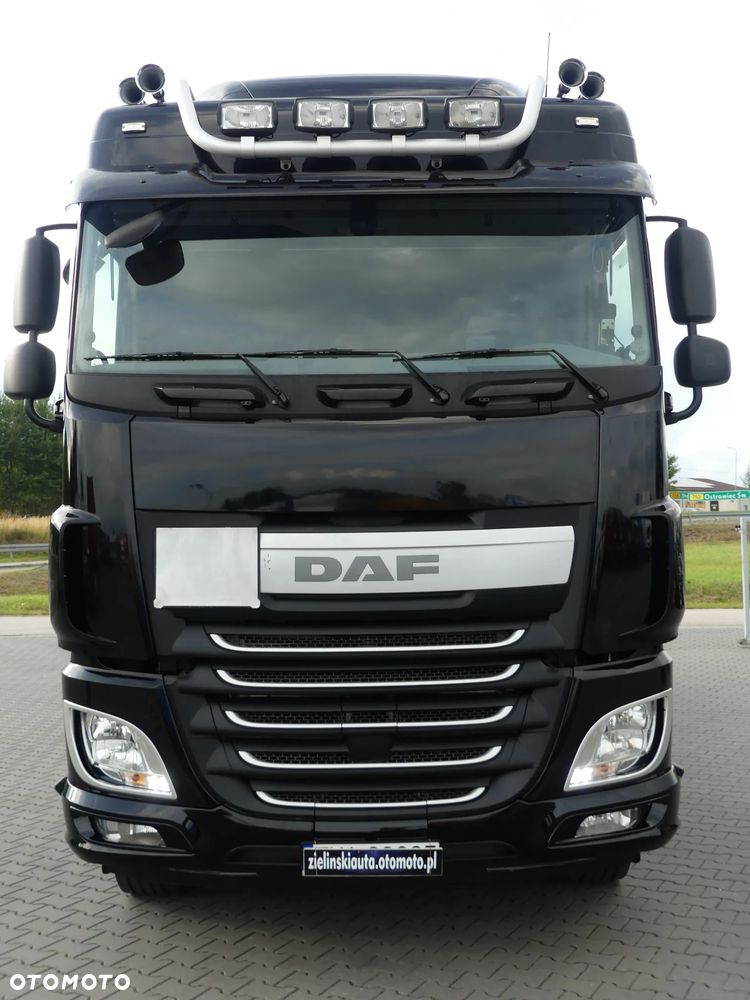 DAF XF 106.510 / 6x2 / HAKOWIEC / RETARDER / EURO 6 / OŚ SKRĘTNA / - 18