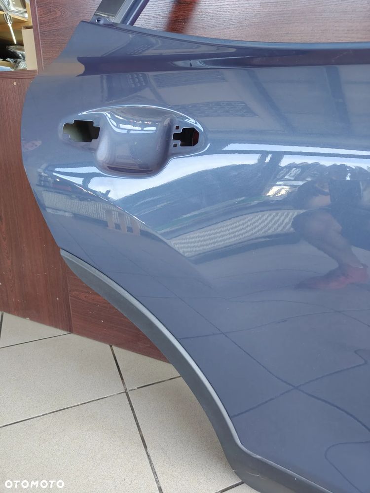 Kia Stonic tylne prawe drzwi - 2