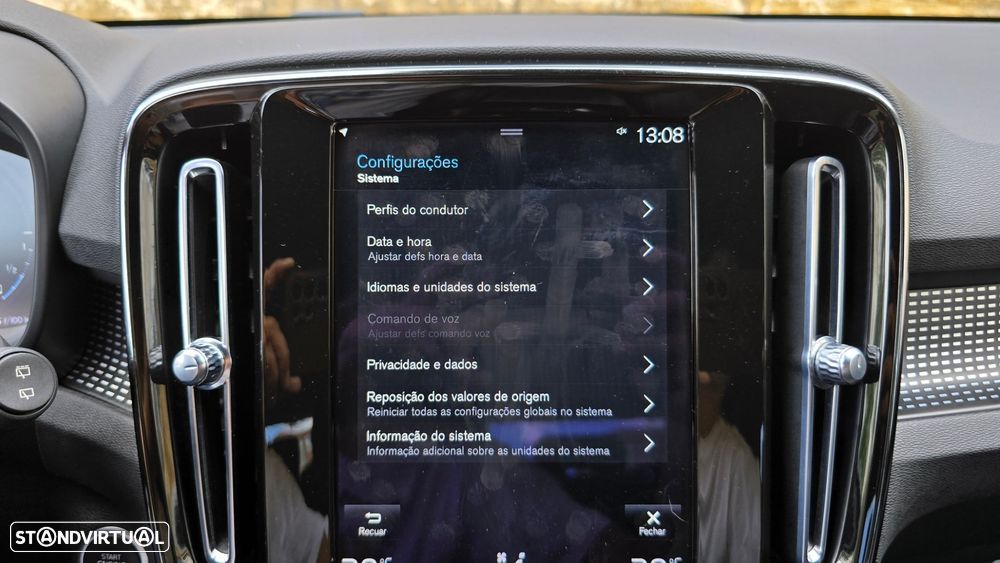 Volvo XC 40 - 58