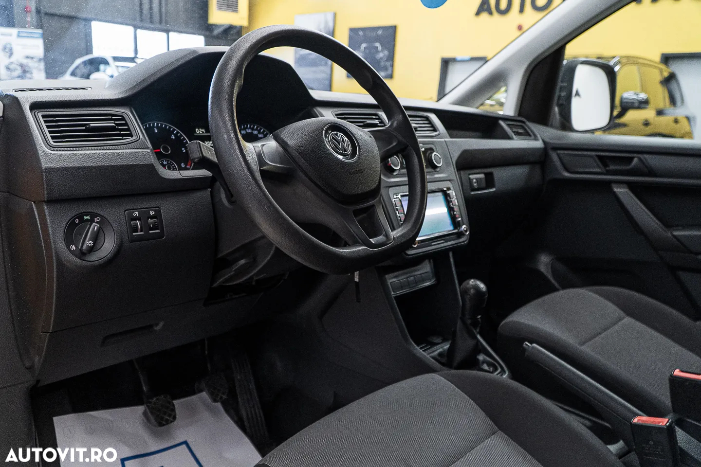 Volkswagen Caddy 1.6 TDI (7-Si.) Trendline - 2