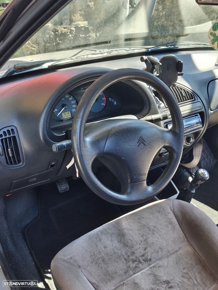Citroën Saxo - 4