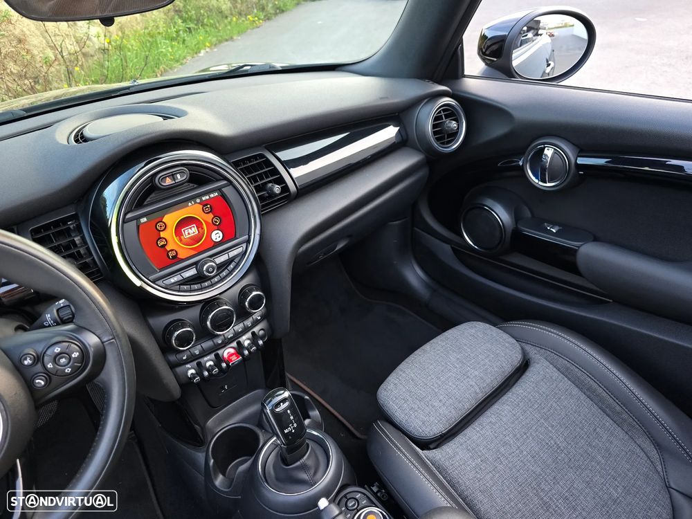 MINI Cabrio Cooper Auto. - 18