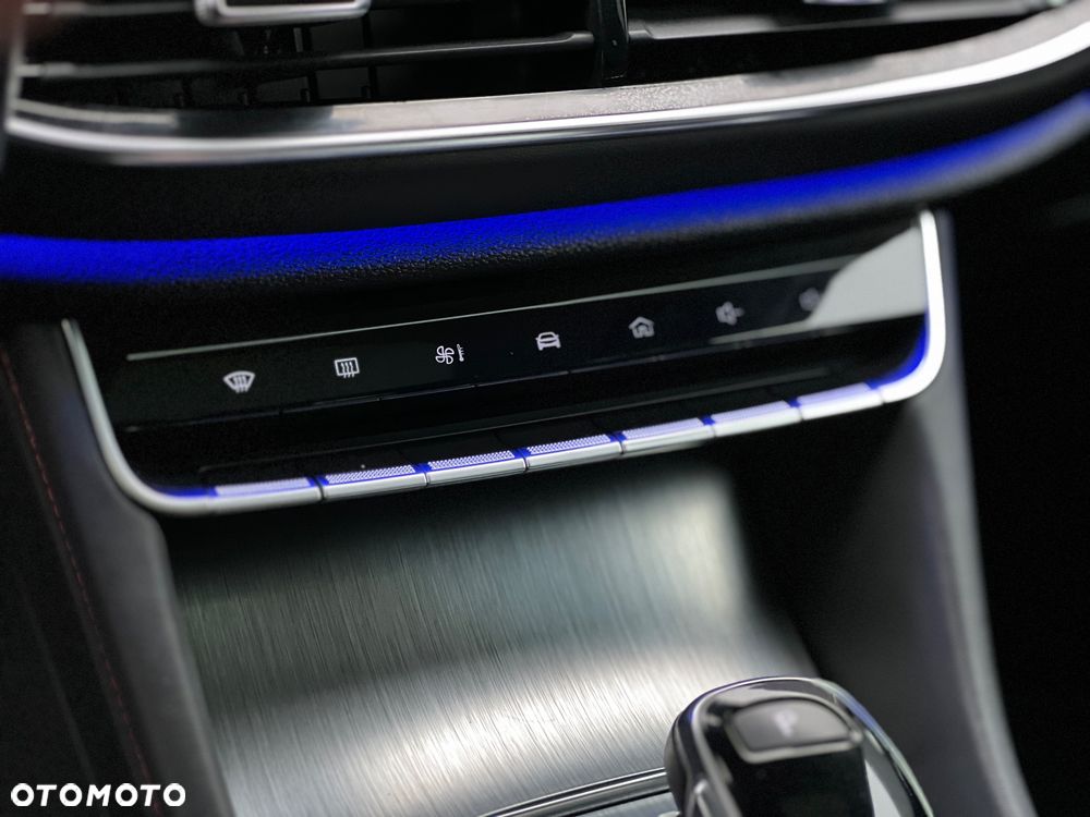 MG HS PHEV Luxury - 23