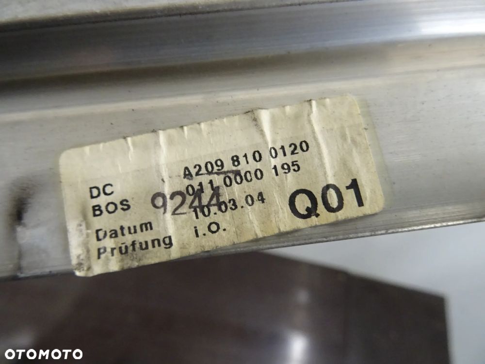 MERCEDES W209 CLK 02-09 ROLETA TYLNEJ SZYBY - 6