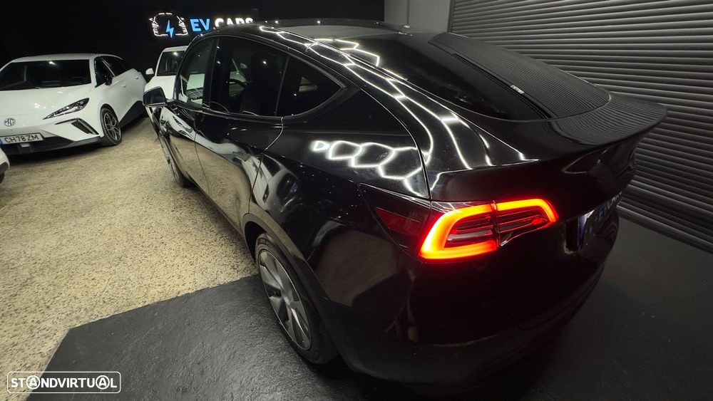 Tesla Model Y RWD - 9