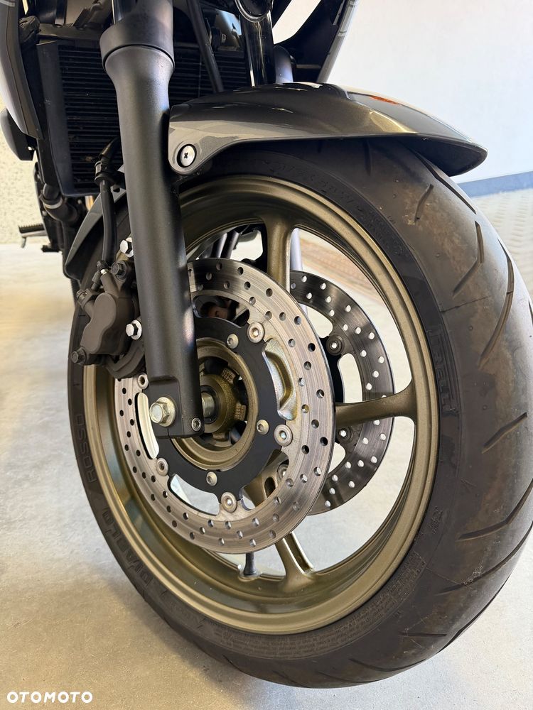 Yamaha XJ - 11