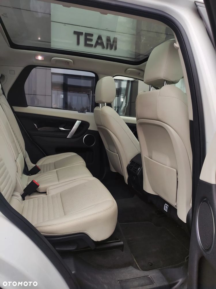 Land Rover Discovery Sport 2.0 D180 SE - 16