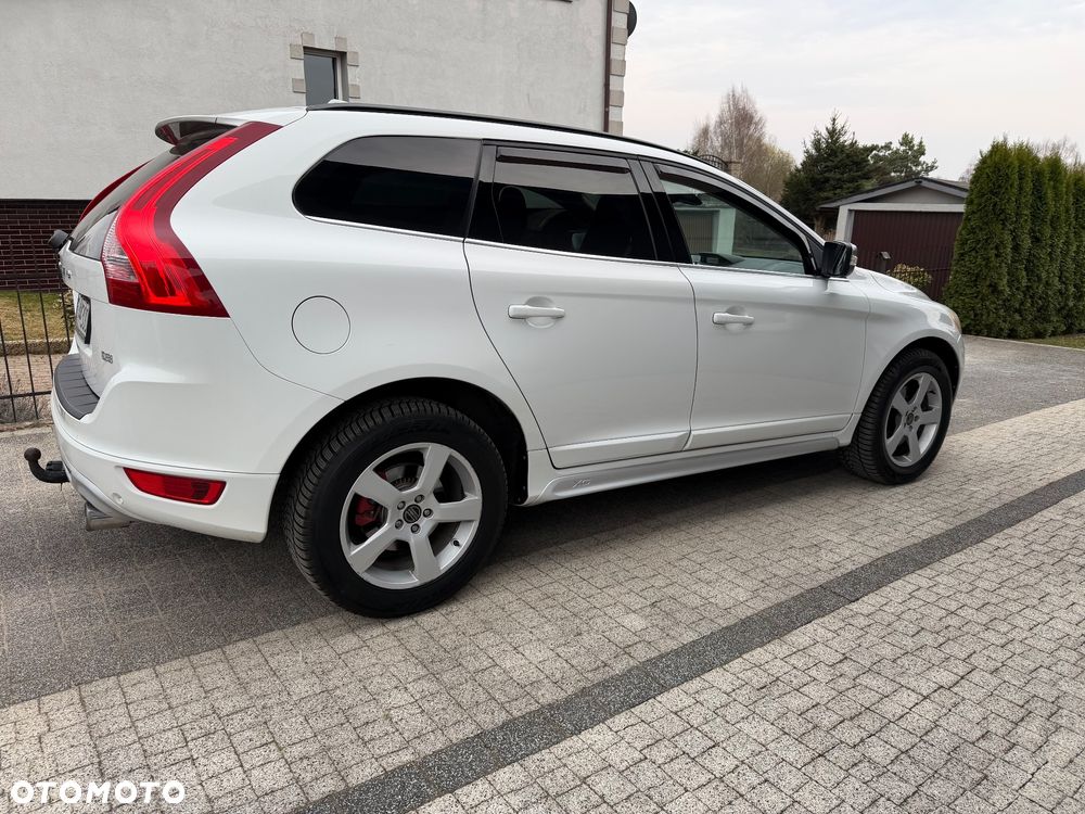 Volvo XC 60 D3 R Design - 6