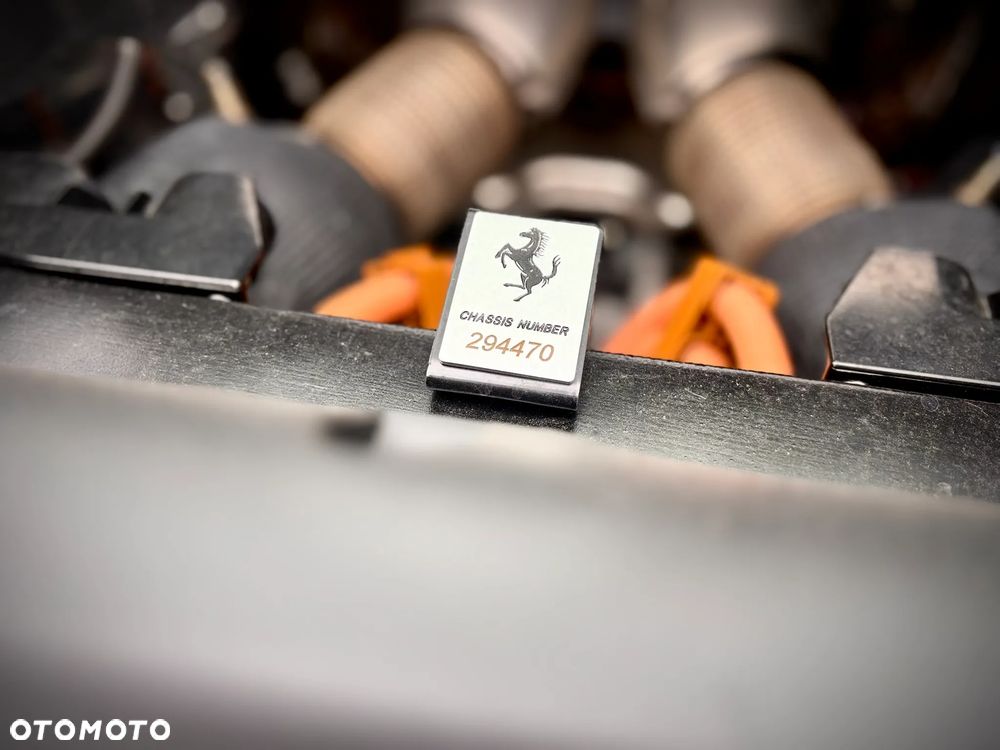 Ferrari 296 GTS - 27