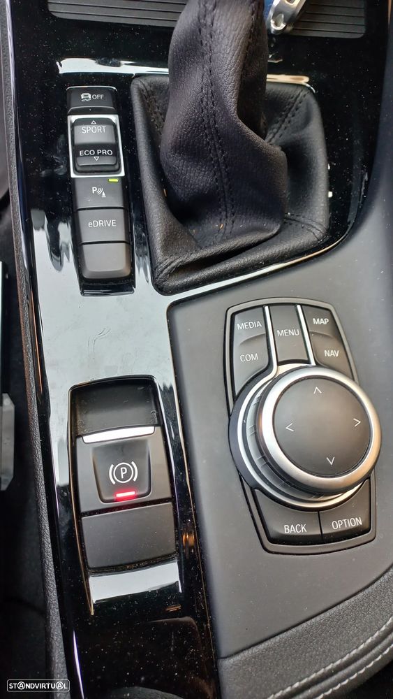 BMW X1 25 e xDrive xLine - 14