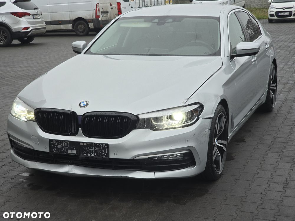 BMW Seria 5 520d - 10