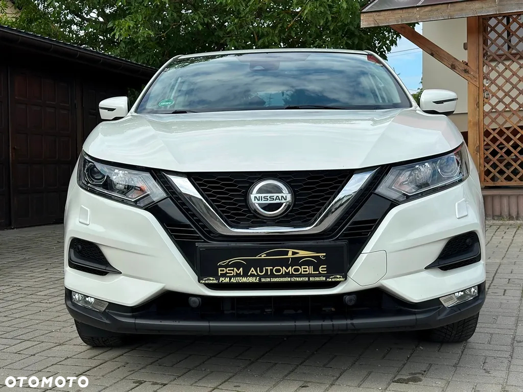 Nissan Qashqai 1.3 DIG-T N-Connecta DCT - 4