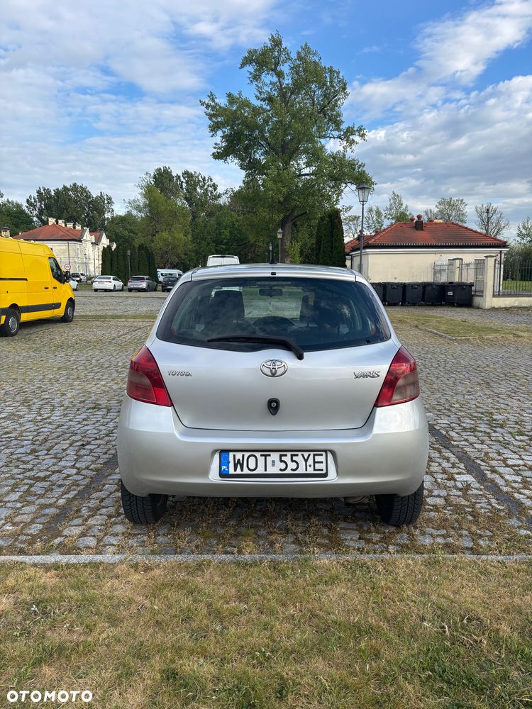 Toyota Yaris 1.4 D-4D Luna - 22