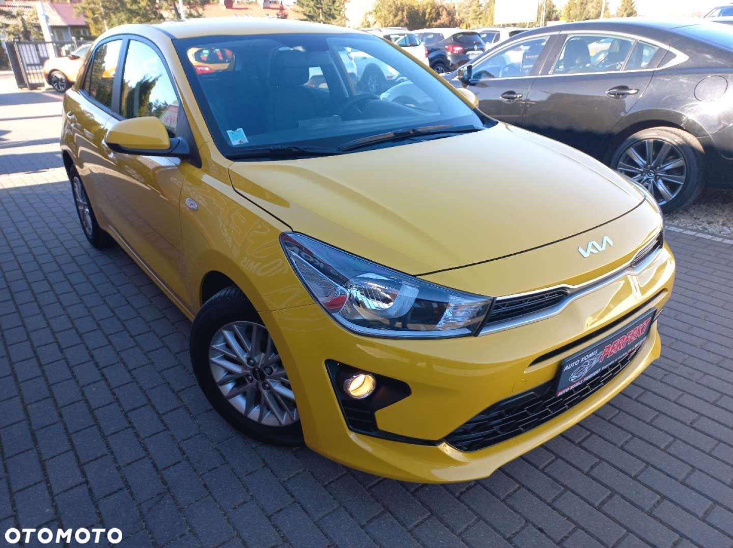 Kia Rio - 4